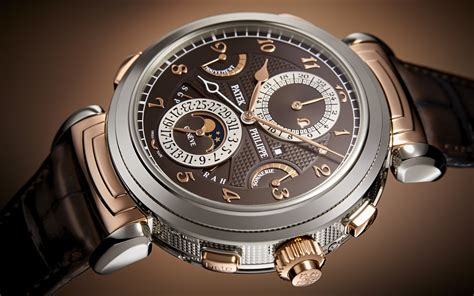 PATEK PHILIPPE GRAND COMPLICATION .